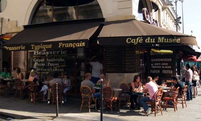 https://i2.wp.com/www.LoveInParis.ru/wordpress/wp-content/uploads/2016/02/cafe_du_musee_paris.jpg?resize=700%2C422