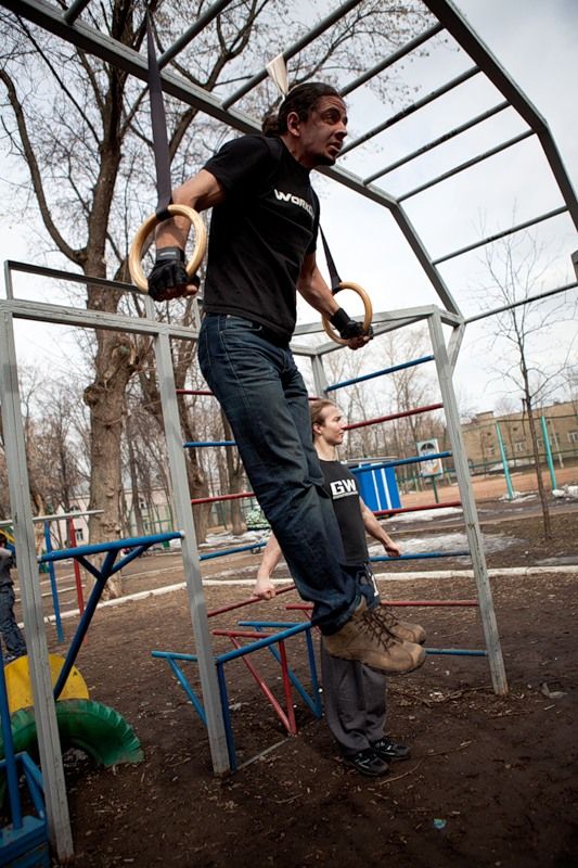 Движение Ghetto workout - уличные качки (29 фото) Движение Ghetto workout - уличные качки (29 фото)