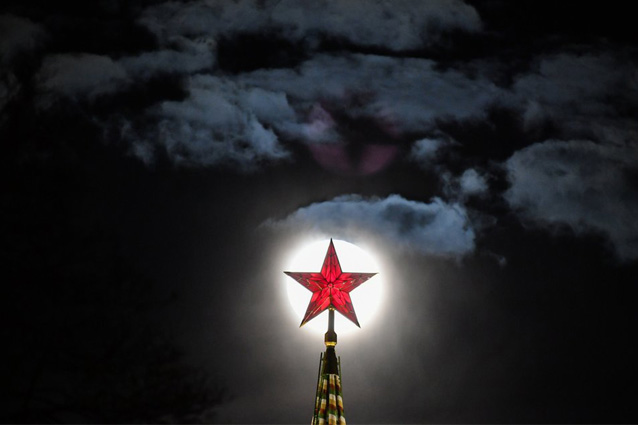Об основной поправке к Конституции. Филологический микроанализ