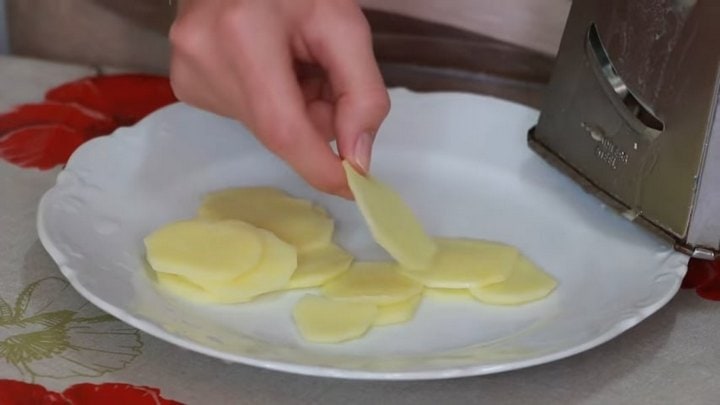 Вкусно, просто и без переплат: отличные чипсы домашнего приготовления Вкусно, просто и без переплат: отличные чипсы домашнего приготовления
