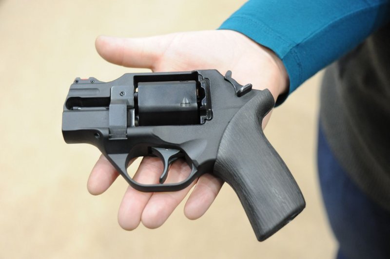 Ультра-легкий револьвер Poli-Lite