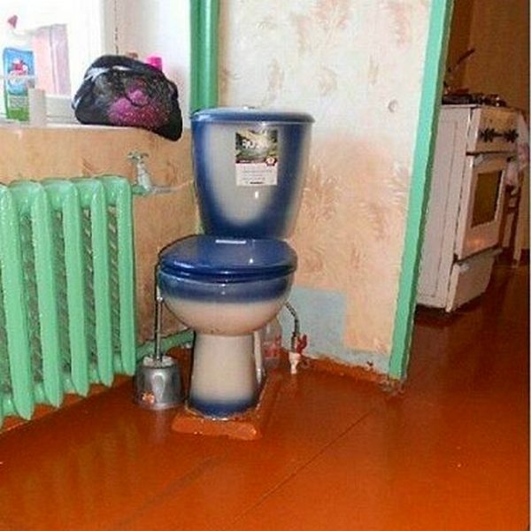 Осторожно, орудуют сантехники!