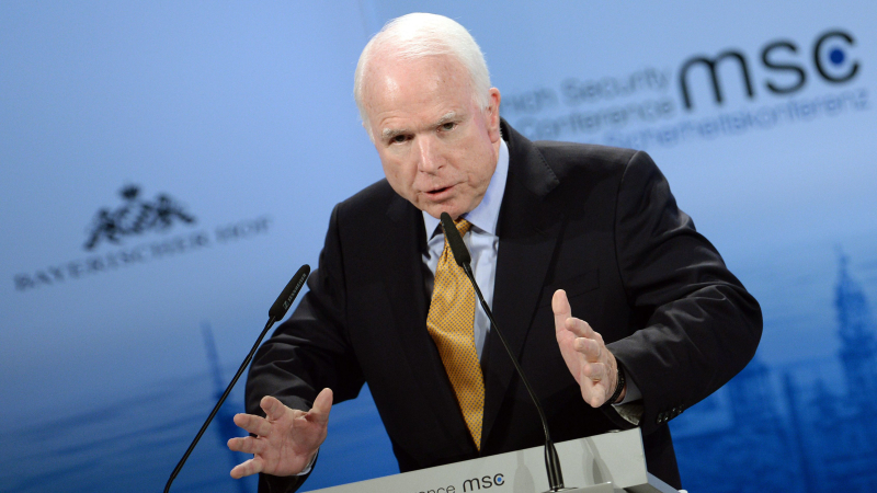 Новости США: Пустующий Госдеп, драка сторонников и противников Трампа, ликвидация лидера «Аль-Каиды» Новости США: Пустующий Госдеп, драка сторонников и противников Трампа, ликвидация лидера «Аль-Каиды»