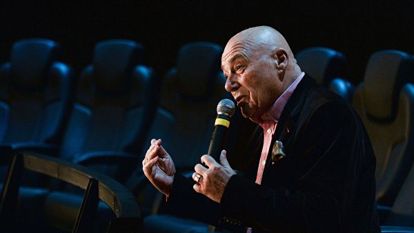 Телеведущий Владимир Познер Телеведущий Владимир Познер