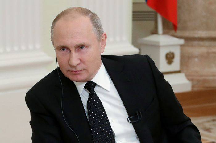 Иностранцы восхитились словами Путина об изжившем себя либерализме Иностранцы восхитились словами Путина об изжившем себя либерализме