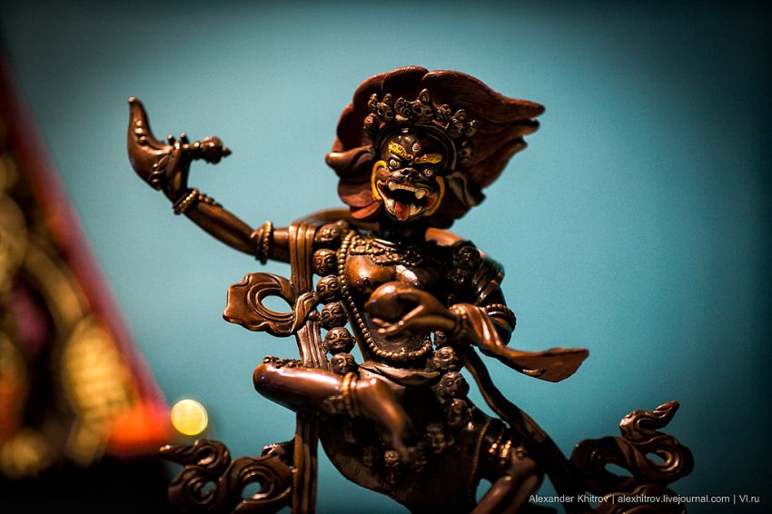 Гималаи, буддизм, выставка