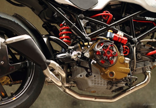 Ducati Monster s2r