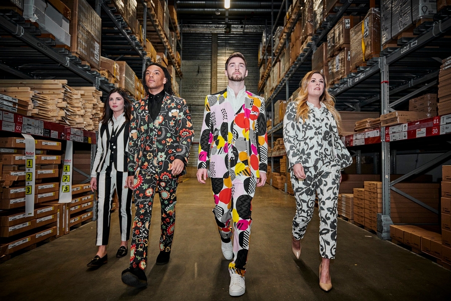 В тон диванам: Ikea представила линию костюмов из своих тканей В тон диванам: Ikea представила линию костюмов из своих тканей