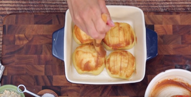 3 простых и быстрых рецепта с яблоками