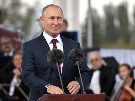 В России сформировалась путинозависимость: чиновники разучились действовать самостоятельно В России сформировалась путинозависимость: чиновники разучились действовать самостоятельно