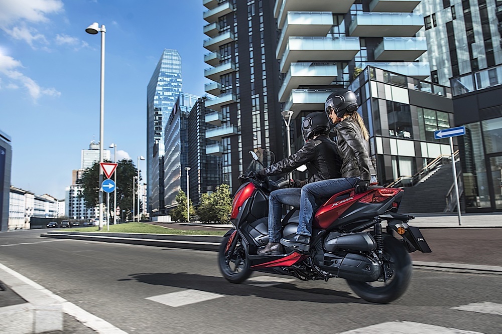Скутер Yamaha X-MAX 125 2018