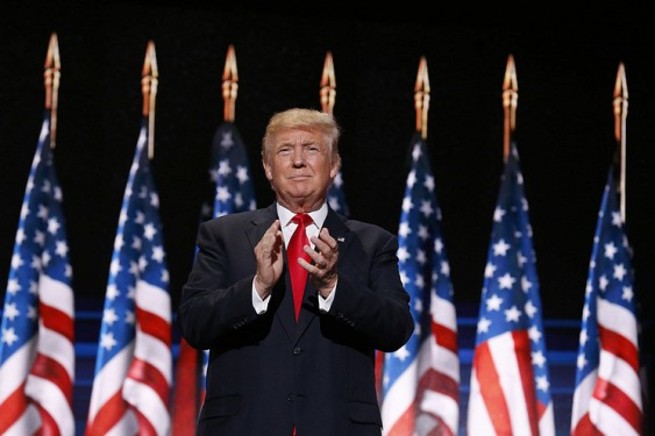 Трамп прокомментировал информацию СМИ о якобы компроматах на него у России Трамп прокомментировал информацию СМИ о якобы компроматах на него у России