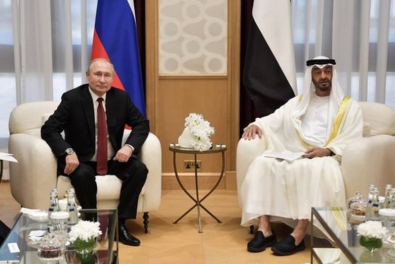 «Царь Путин у короля саудитов»: СМИ Запада об истинных целях визита