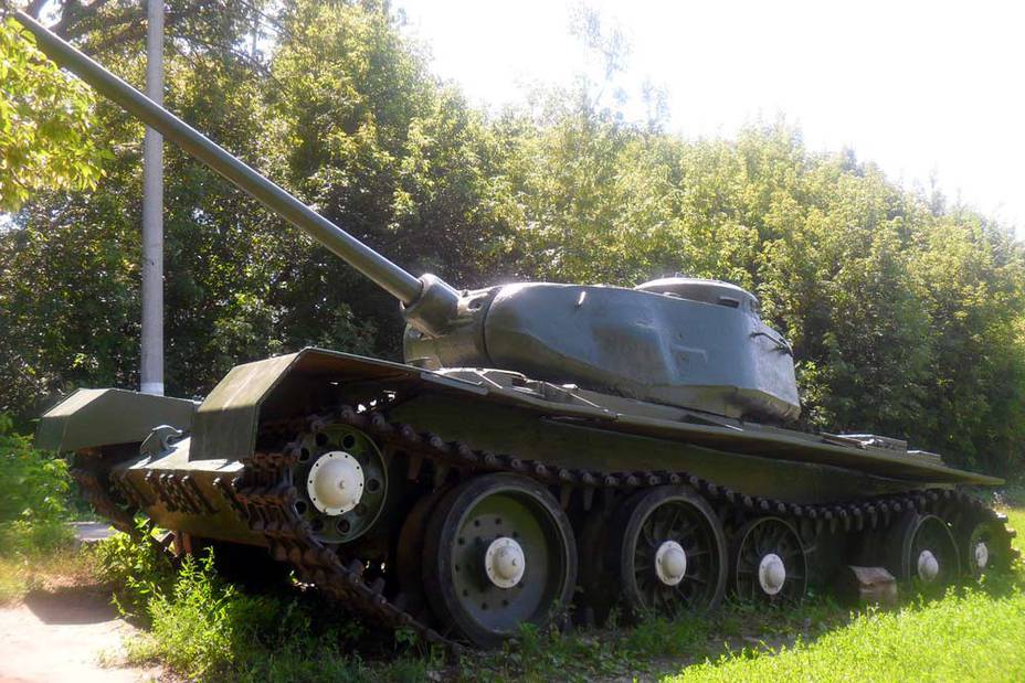 Т-44 в Музее города Вольска Источник – wikimedia.org - Краткая история советского танка | Военно-исторический портал Warspot.ru