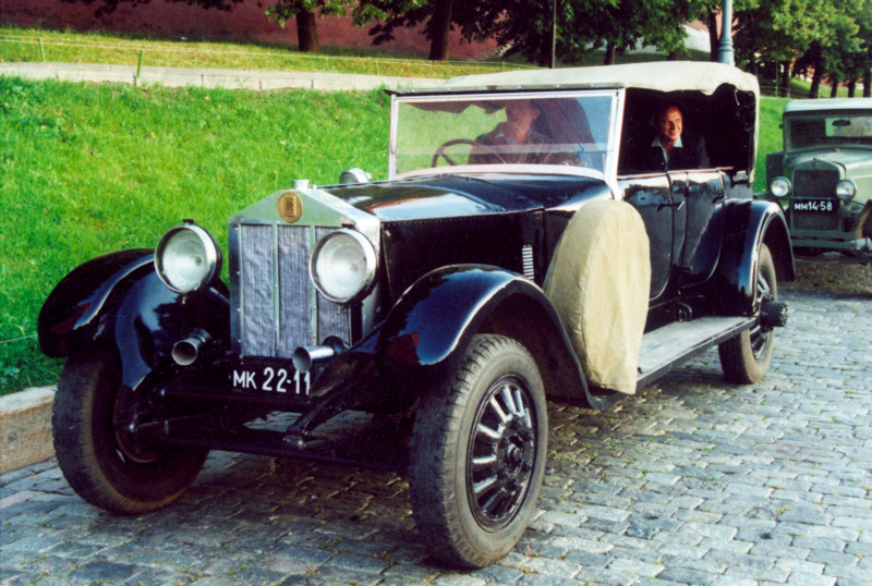 Легковой автомобиль Rolls-Royce (1912), Великобритания.jpg
