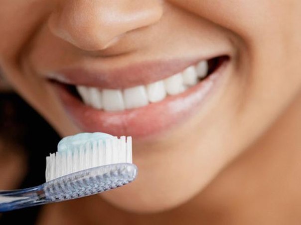 Почему чистить зубы не обязательно?