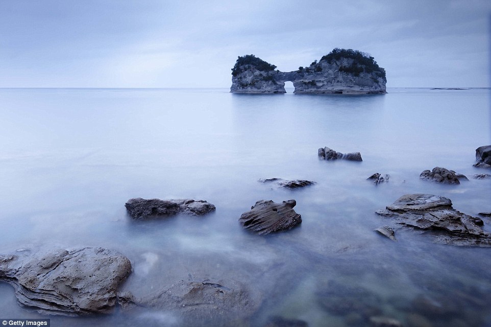 Остров Engetsu Island 