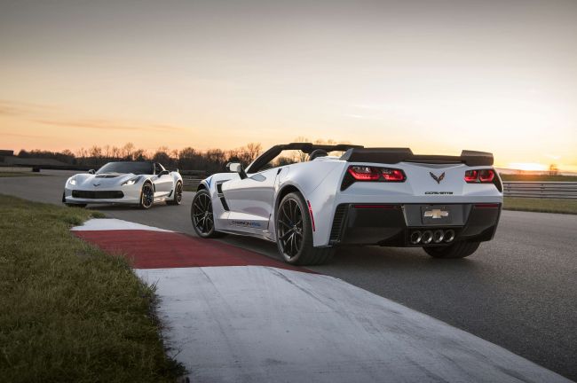 Chevrolet для Corvette подготовила юбилейную версию Chevrolet для Corvette подготовила юбилейную версию