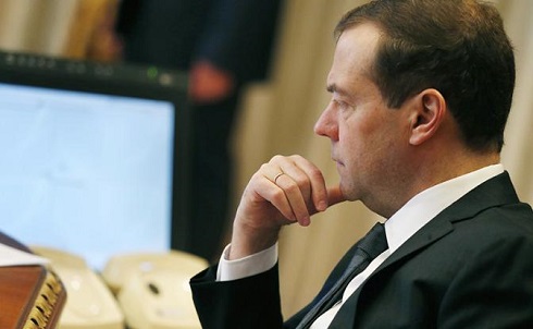 Дмитрий Медведев запретил интернету себя ругать Дмитрий Медведев запретил интернету себя ругать