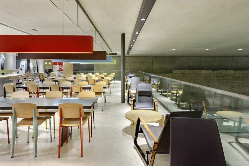 Интерьеры с мебелью от компании Vitra. Часть 1