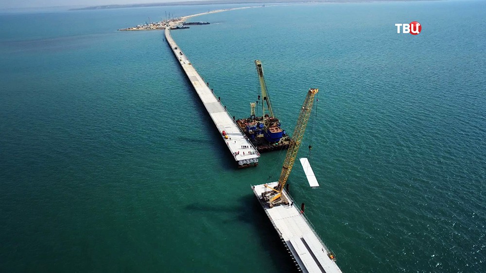 Керченский мост будет передан под международный протекторат. Тема закрыта?