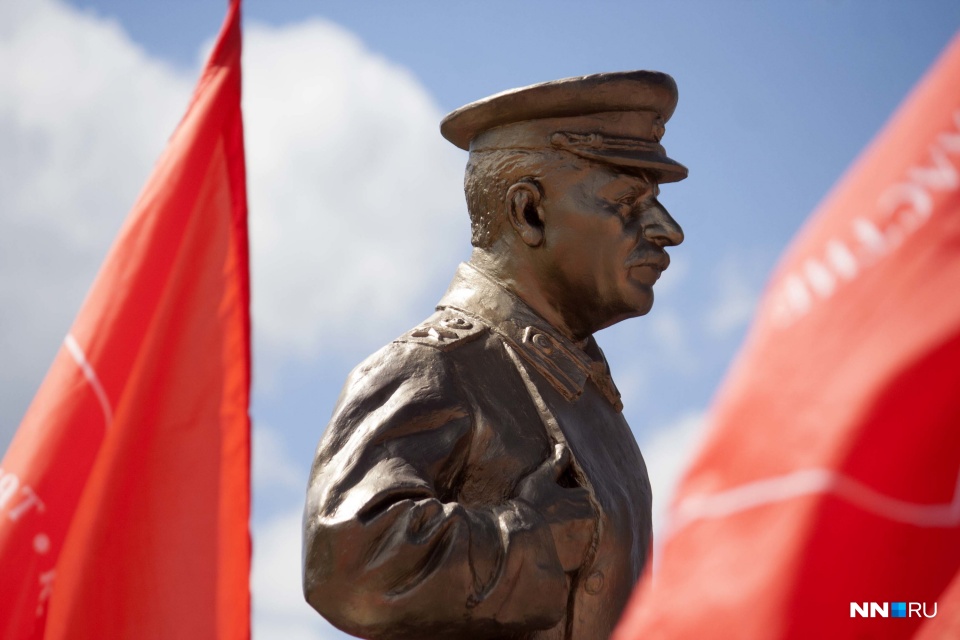 В России установлен еще один памятник Сталину