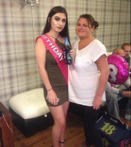 Красивая фигура ценой жизни: 46-летняя женщина умерла после занятий на велотренажере