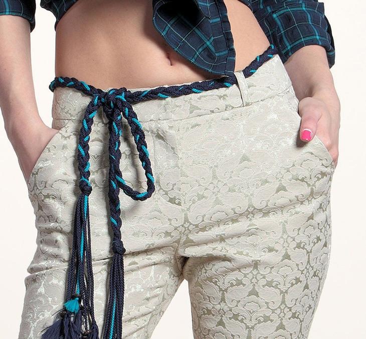 Готовые карманы на сшитых своими руками женских брюках, пример 6