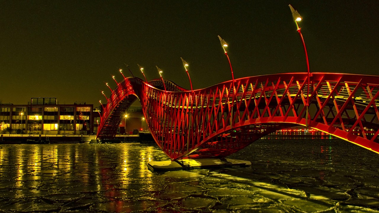Картинки по запросу Мост Питон, Амстердам