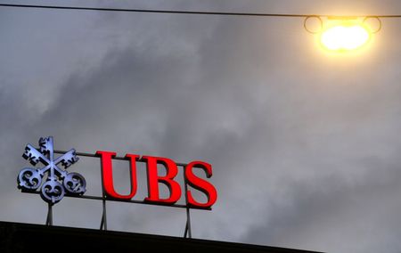 The logo of Swiss bank UBS is seen at a branch office in Zurich, Switzerland June 22, 2020. REUTERS/Arnd Wiegmann The logo of Swiss bank UBS is seen at a branch office in Zurich, Switzerland June 22, 2020. REUTERS/Arnd Wiegmann