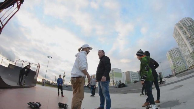 Драка в Янино в скейт-парке Драка в Янино в скейт-парке