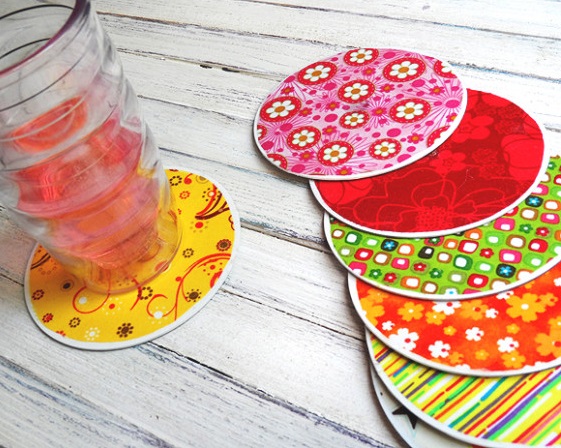 Recycled-CD-coasters2-600x450