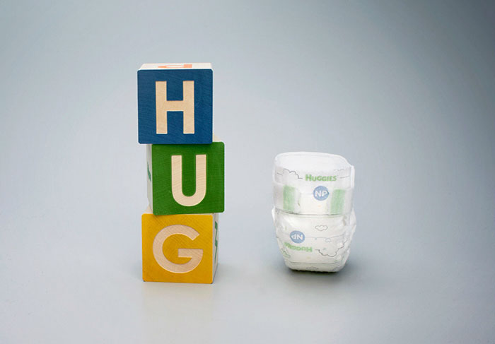 tiny-diapers-preemie-babies-huggies-3