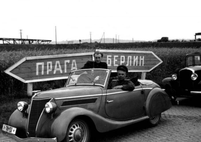 Машин было много. Машин было много.