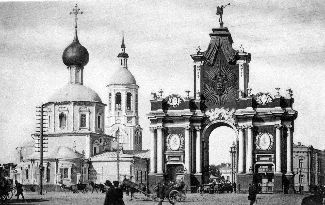УНИКАЛЬНЫЕ ФОТОГРАФИИ ДОРЕВОЛЮЦИОННОЙ МОСКВЫ Красные ворота