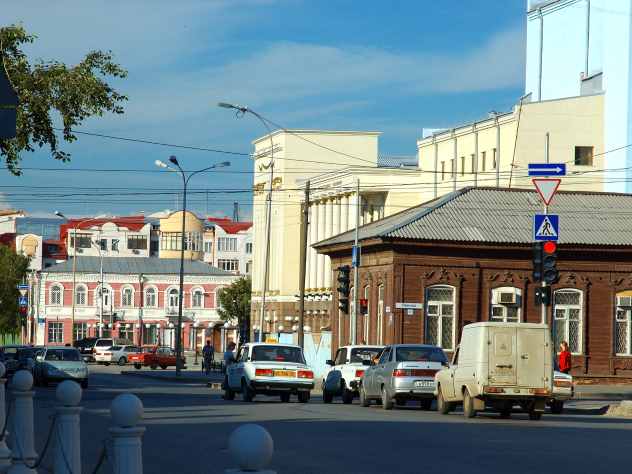 В Тюмени появился памятник Коле из Нового Уренгоя