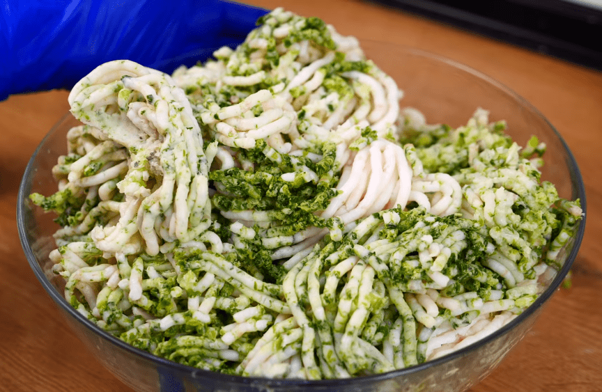 Улетная закуска из ничего: получается вкуснятина за несколько минут