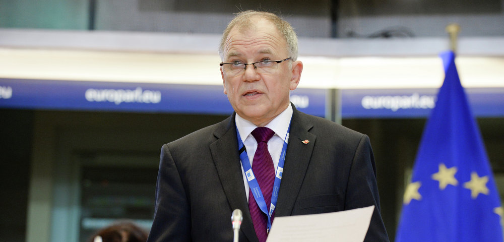http://baltnews.lt/images/101629/75/1016297550.jpg