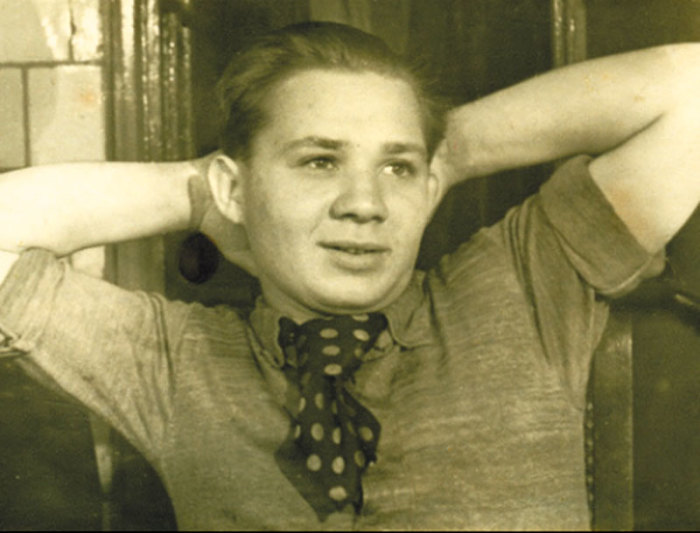 Евгений Леонов в молодости. / Фото: www.star-magazine.ru Евгений Леонов и Ванда Стойлова: любимая Ваня советского Винни-Пуха