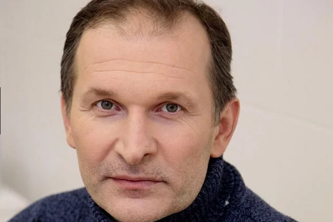 «Буду верен тебе до девяноста лет, а потом…»: А вы видели жену актера Федора Добронравова. Такая милая и простенькая женщина «Буду верен тебе до девяноста лет, а потом…»: А вы видели жену актера Федора Добронравова.
<div id=