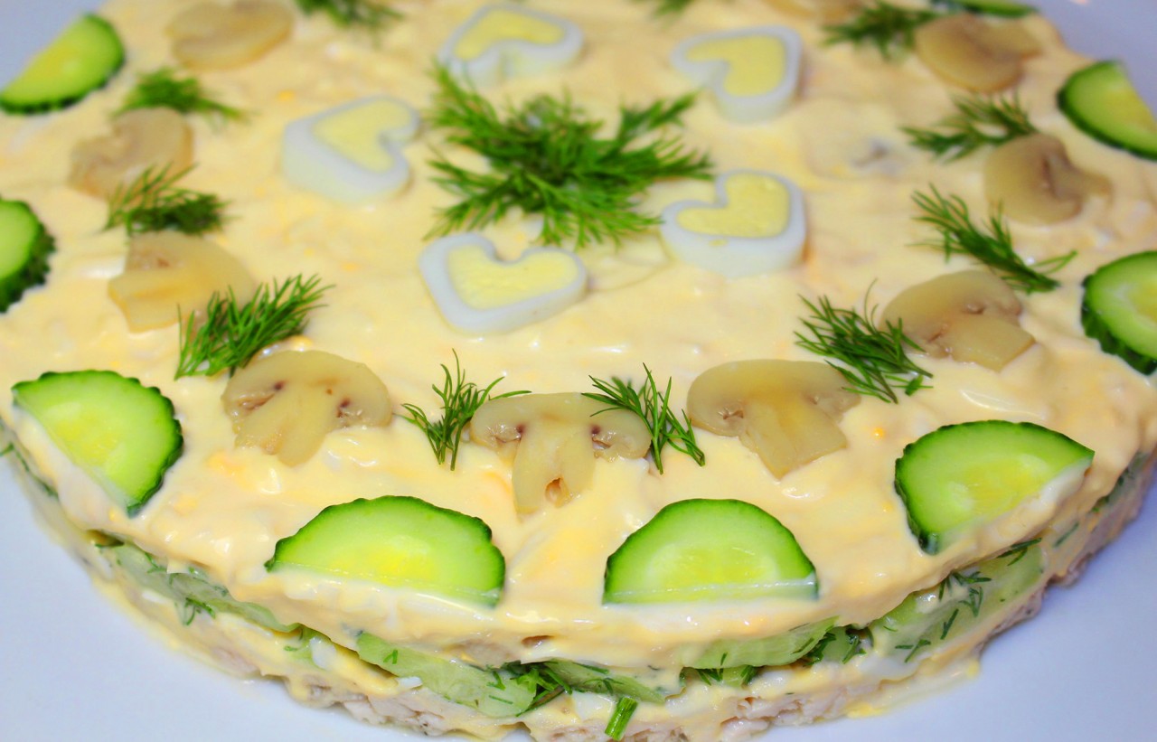 Салат сыр с чесноком и яйцом. Пошаговый рецепт с фотографиями Салат сыр с чесноком и яйцом. Пошаговый рецепт с фотографиями