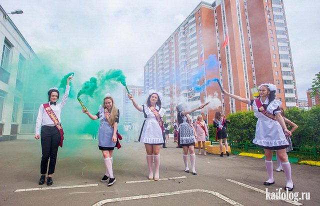 Пьяные бантики или последний звонок 2017 (45 фото) Пьяные бантики или последний звонок 2017 (45 фото)