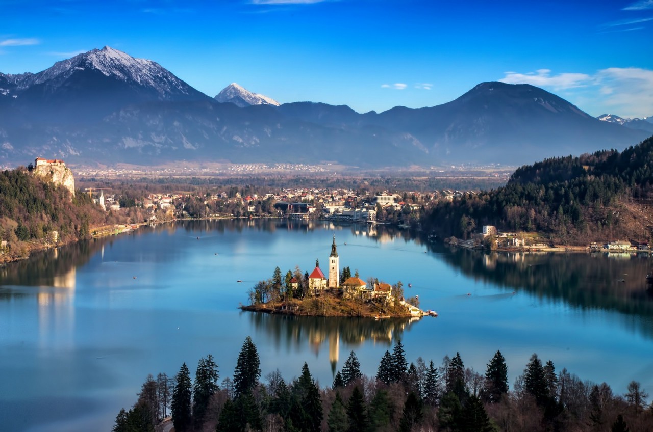 10 самых крошечных населённых островов мира