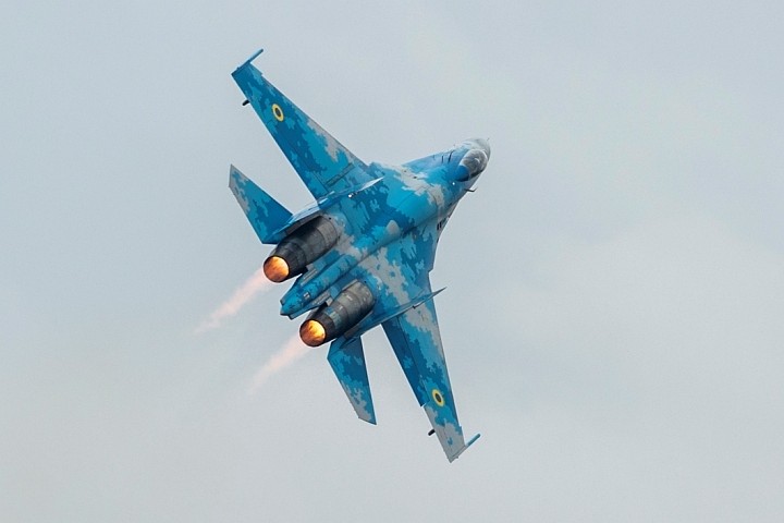 ВС ВСУ назвали имя погибшего при крушении Су-27 на Украине летчика