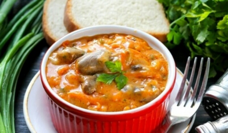 Вкуснейший гуляш из куриных сердечек Вкуснейший гуляш из куриных сердечек
