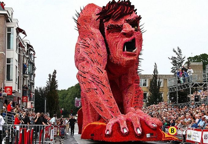 ����������� ��������� ���������� �� ������ Bloemencorso Zundert (1)