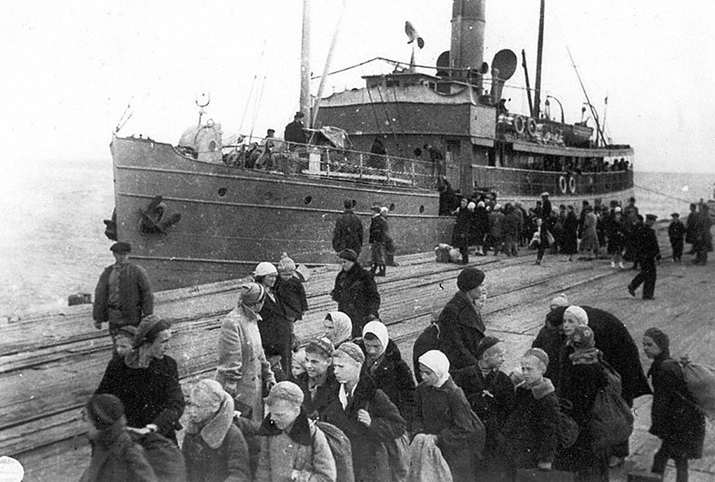 75-летию разрыва кольца блокады Ленинграда, памяти всех кто погиб, посвящается... 75-летию разрыва кольца блокады Ленинграда, памяти всех кто погиб, посвящается...