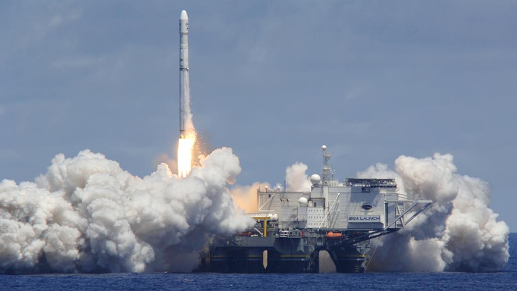 Запуск ракеты «Зенит-3SL» с платформы «Odyssey» в рамках программы «Морской старт»