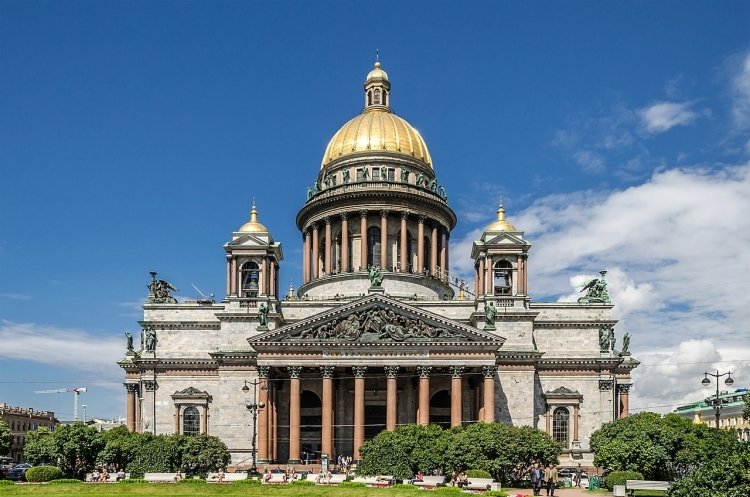 Санкт-Петербург стал самым интересным экскурсионным городом в России