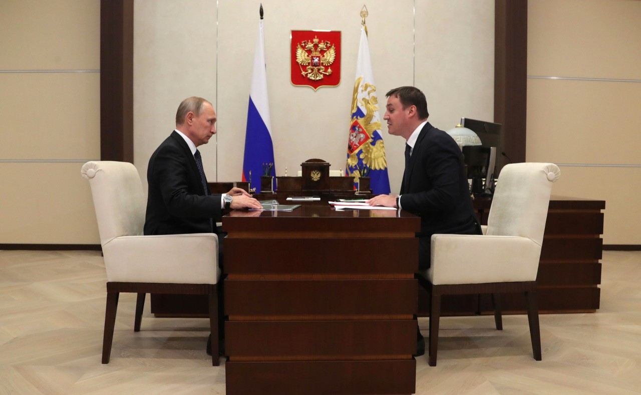 С председателем правления Россельхозбанка Дмитрием Патрушевым.